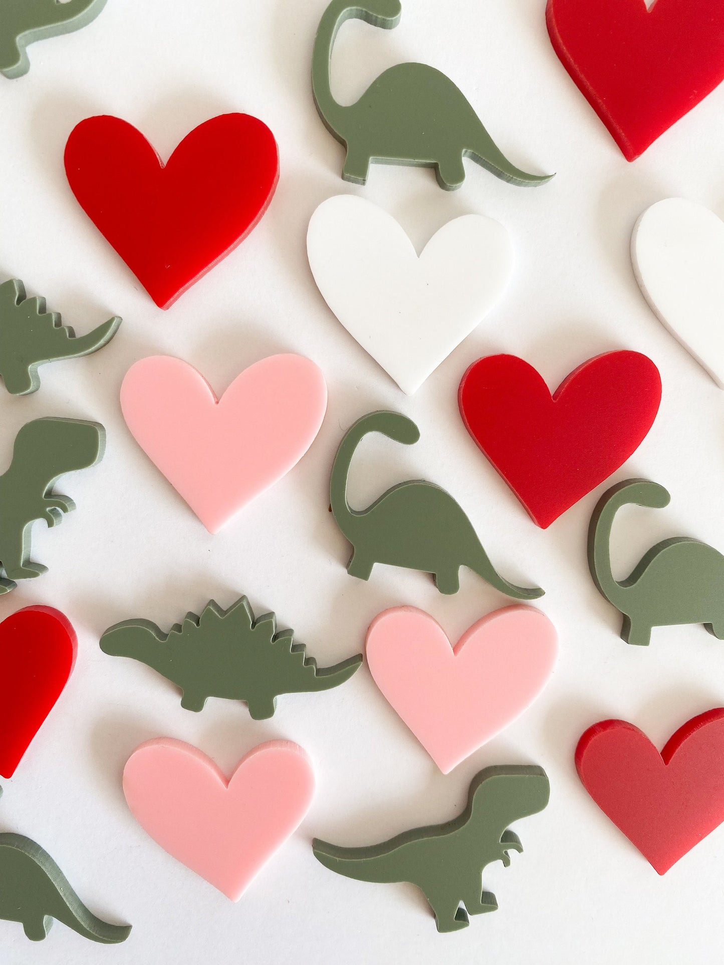 Extra Rewards Tokens (Dinos + Hearts) (Set of 27)